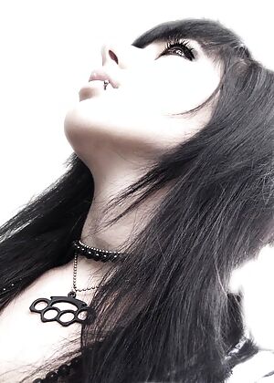 Amateur Emo Girls #5 of 12