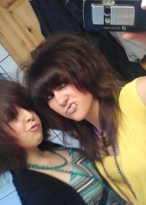 Amateur Emo Girls #6 of 12
