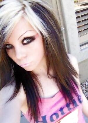 Amateur Emo Girls #8 of 12