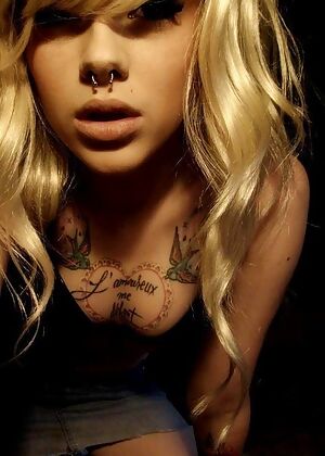 Amateur Emo Girls #6 of 12
