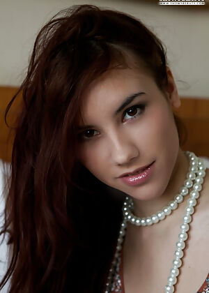 showy beauty #1 of 20