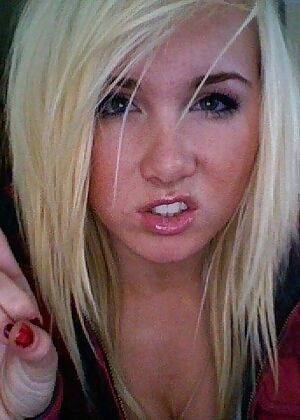 Amateur Emo Girls #10 of 12