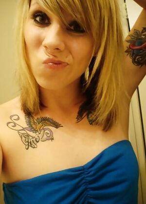 Amateur Emo Girls #9 of 11