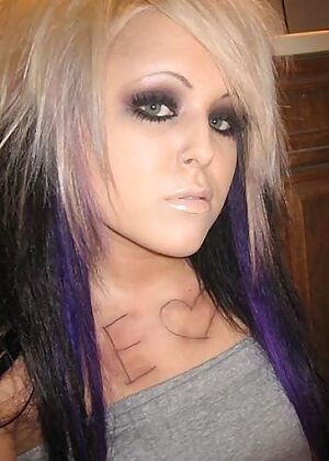 Amateur Emo Girls #5 of 11