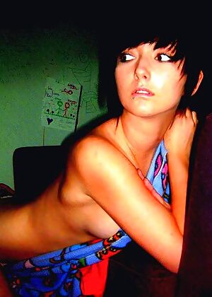 Amateur Emo Girls #8 of 12