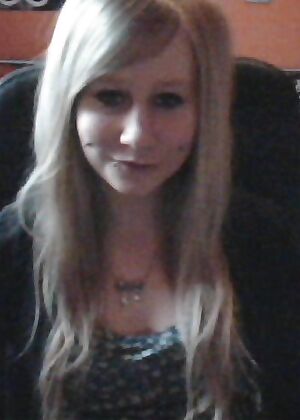 Amateur Emo Girls #3 of 12