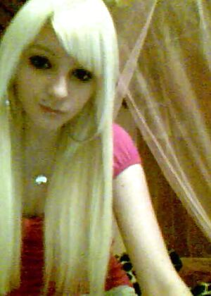 Amateur Emo Girls #8 of 12