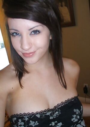 Amateur Emo Girls #12 of 12