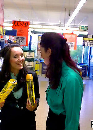 Porn Stars at Home #1 of 15