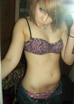 Amateur Emo Girls #10 of 12