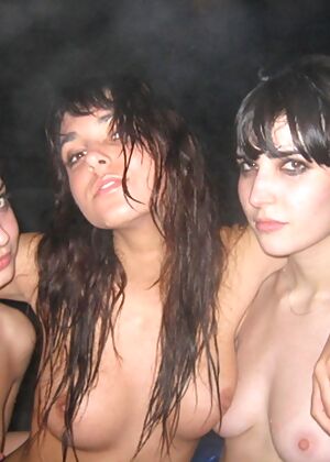 Amateur Emo Girls #4 of 12