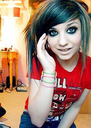 Amateur Emo Girls #8 of 12