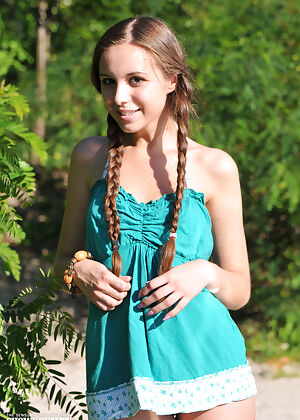 showy beauty #2 of 20