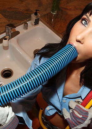 Deepthroat Love #4 of 16
