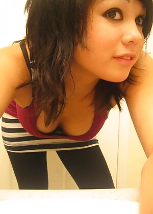 Amateur Emo Girls #2 of 12