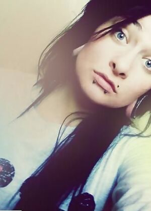 Amateur Emo Girls #8 of 12